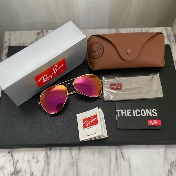 Ray-Ban 55mm Mirrored Aviator Sunglasses - Picture 2 of 3